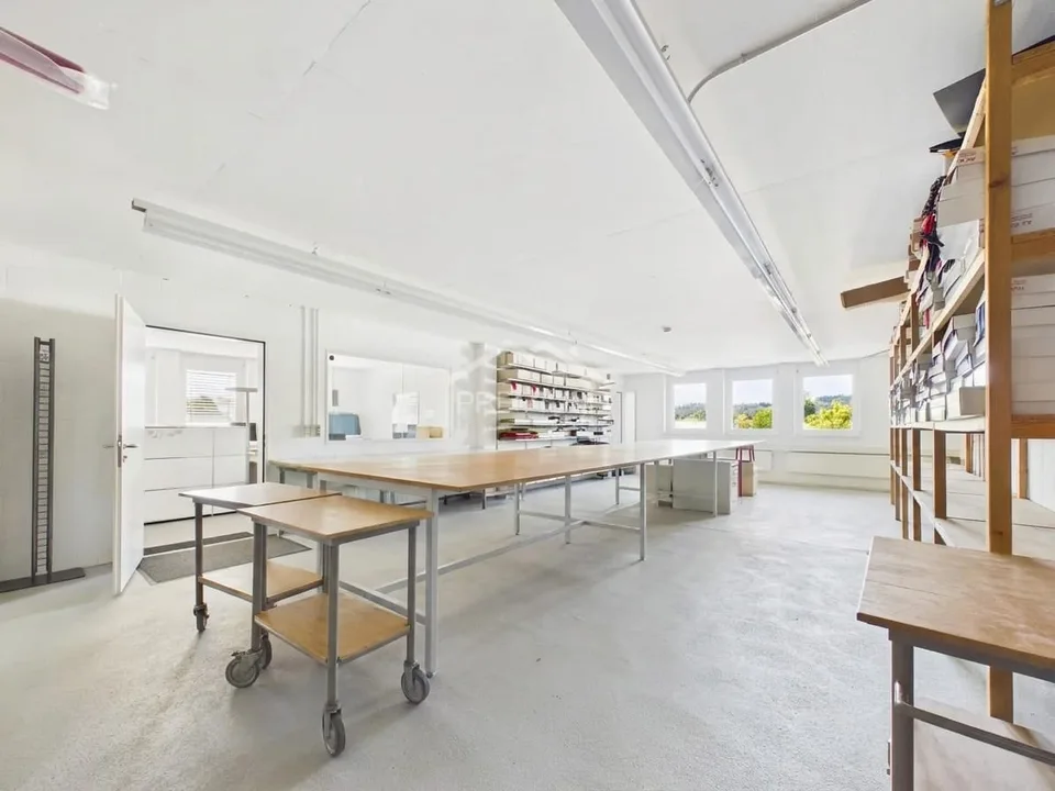 Moderne Gewerbeflächen mit Dachterrasse in Fehraltorf – Foto 8 von 13