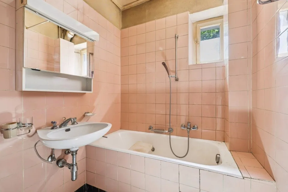 Maison à rénover avec fort potentiel – Foto 23 von 26