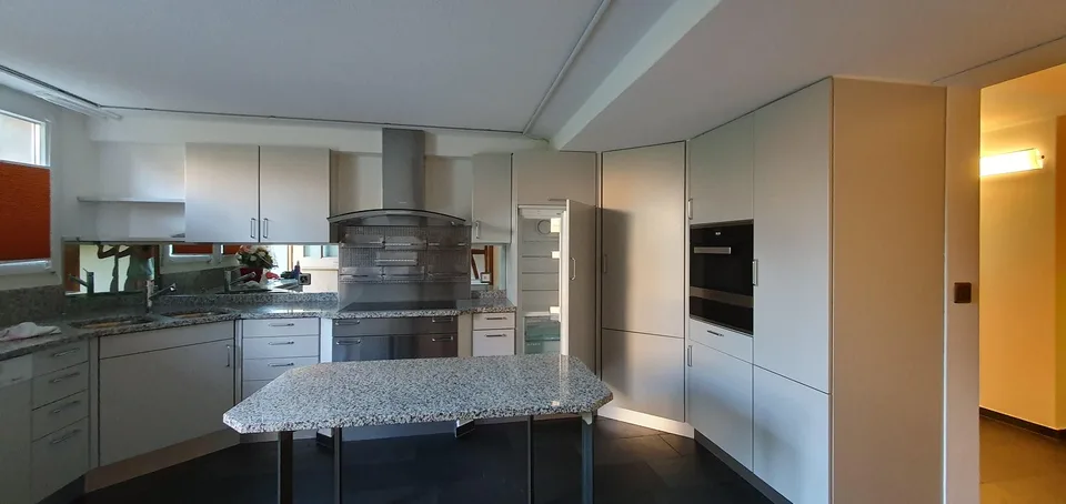 Maison de 7,5 pièces sur 3 étages à Winterthur-Seen, lumineuse, confortable et centrale – photo 7 sur 12