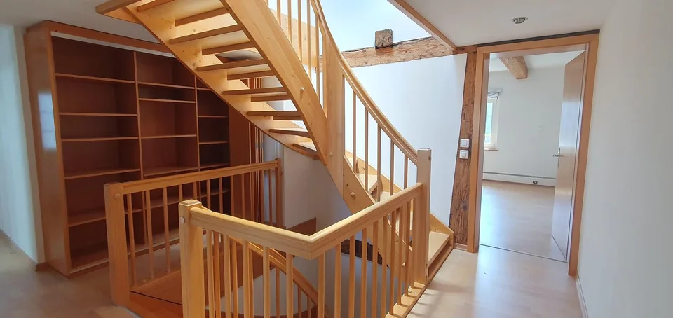 Maison de 7,5 pièces sur 3 étages à Winterthur-Seen, lumineuse, confortable et centrale – photo 10 sur 12
