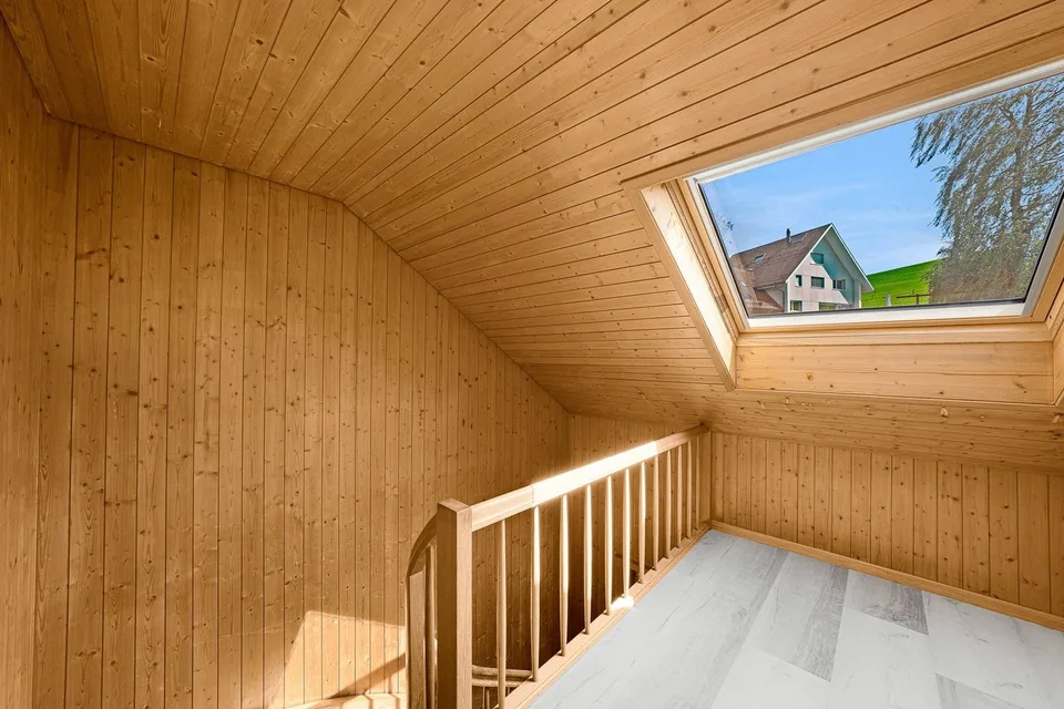 Wohnhaus mit separater Garage – Foto 11 von 13