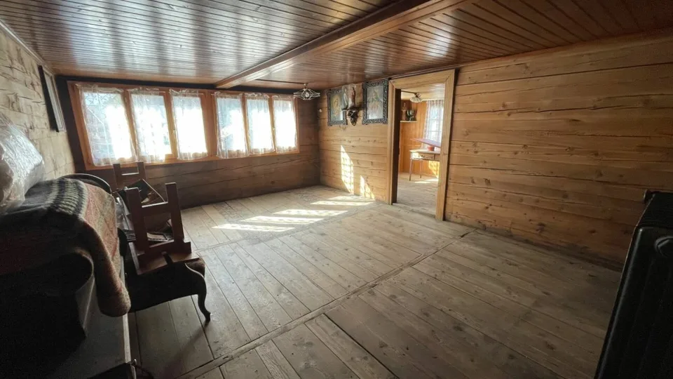 Appartamento tradizionale di 2,5 locali in una vecchia casa vallesana. – foto 7 di 13