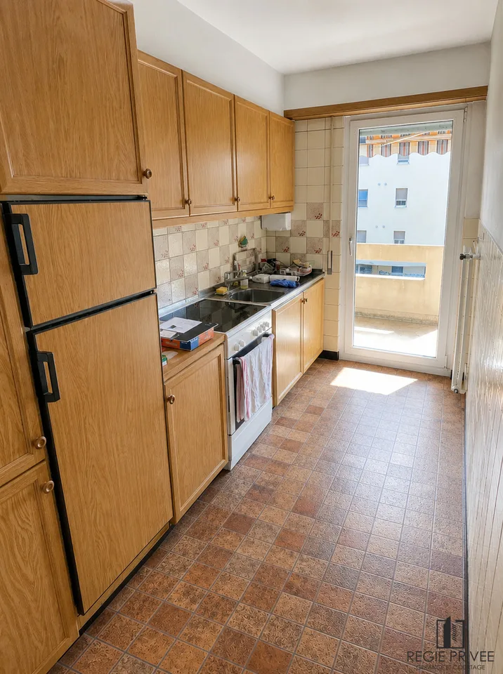Charmantes 3.5 Zimmer in einer grünen Umgebung – Foto 9 von 13