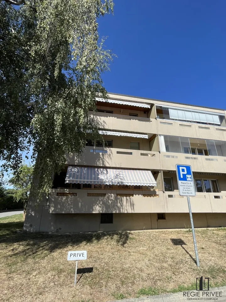 Charmantes 3.5 Zimmer in einer grünen Umgebung – Foto 13 von 13