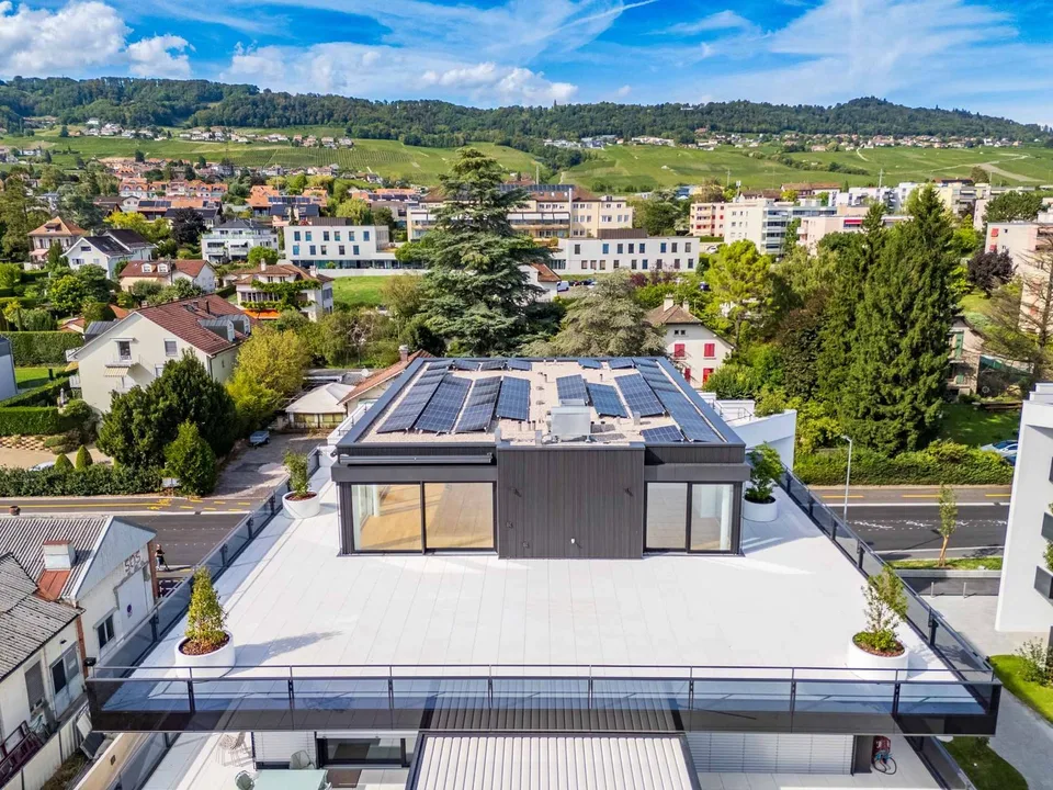 Magnificent neues Penthouse mit 5.5 Zimmern und exklusivem Rooftop mit 360-Grad-Blick – Foto 11 von 13