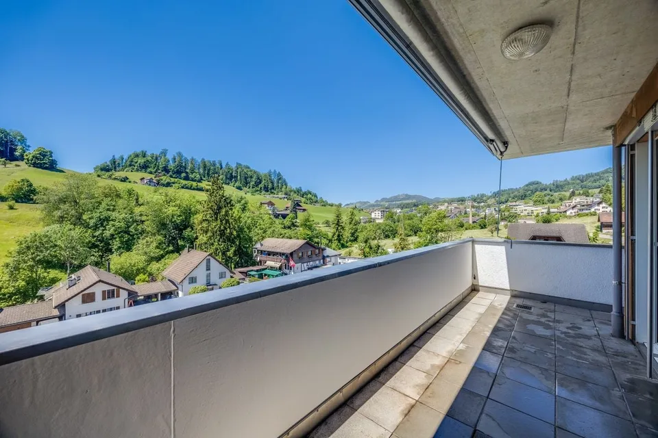 Geräumiges 4.5-Zimmer-Duplex mit Aussicht in Eschenbach – Foto 13 von 13