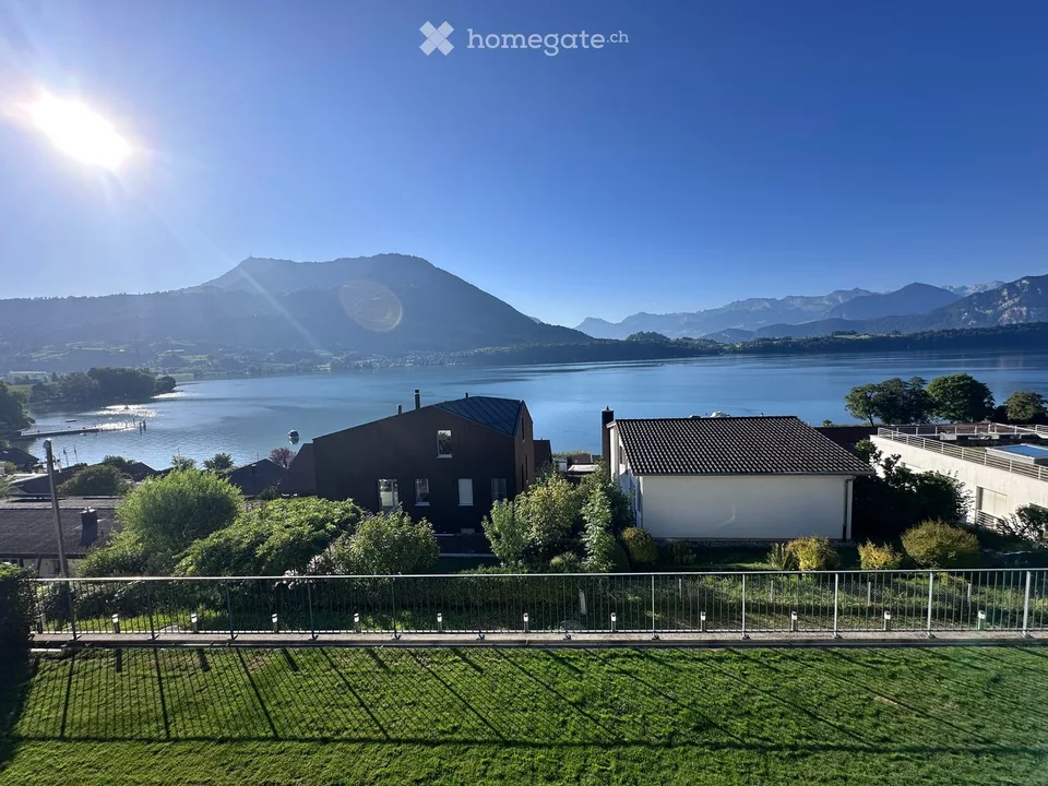 Appartamento XXL 4.5 locali con vista mozzafiato sul lago e le montagne