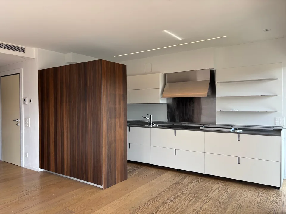 Dachwohnung mit Seeblick und Roof Garden – Foto 2 von 10