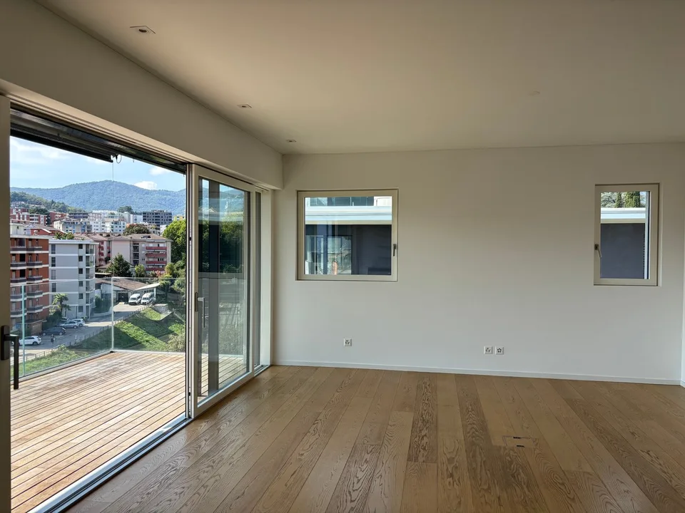Dachwohnung mit Seeblick und Roof Garden – Foto 3 von 10
