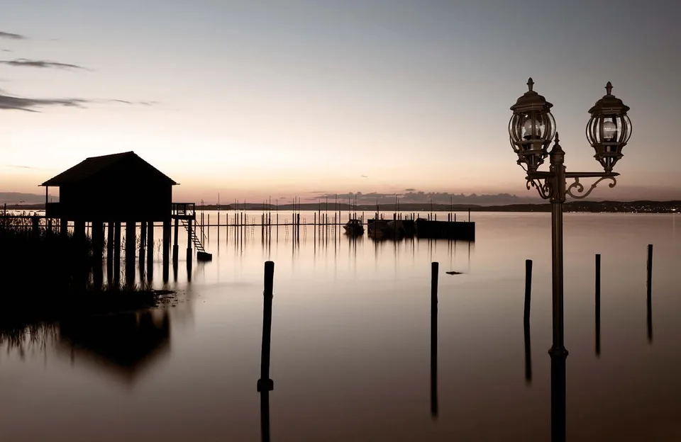 Résidence exclusive sur les rives suisses – sur demande – photo 2 sur 8
