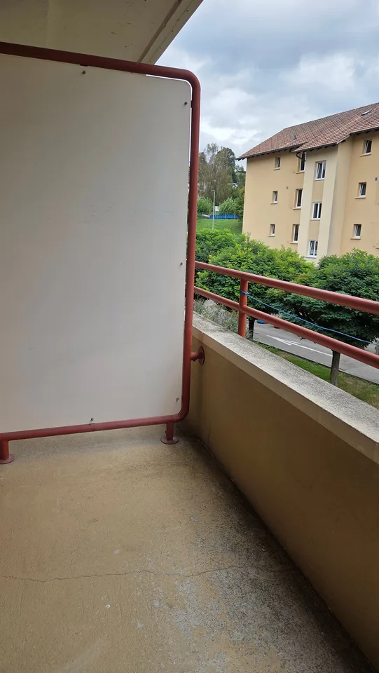 Appartement dans un petit immeuble de 8 logements