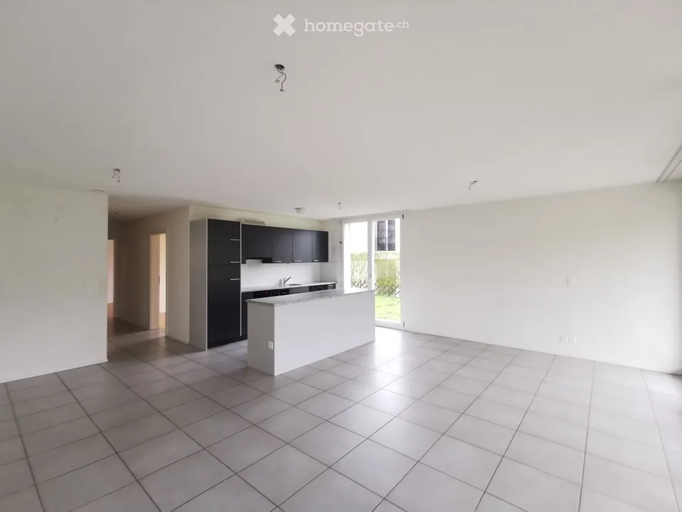 4.5 Zimmer, 107 m2, EG mit Garten