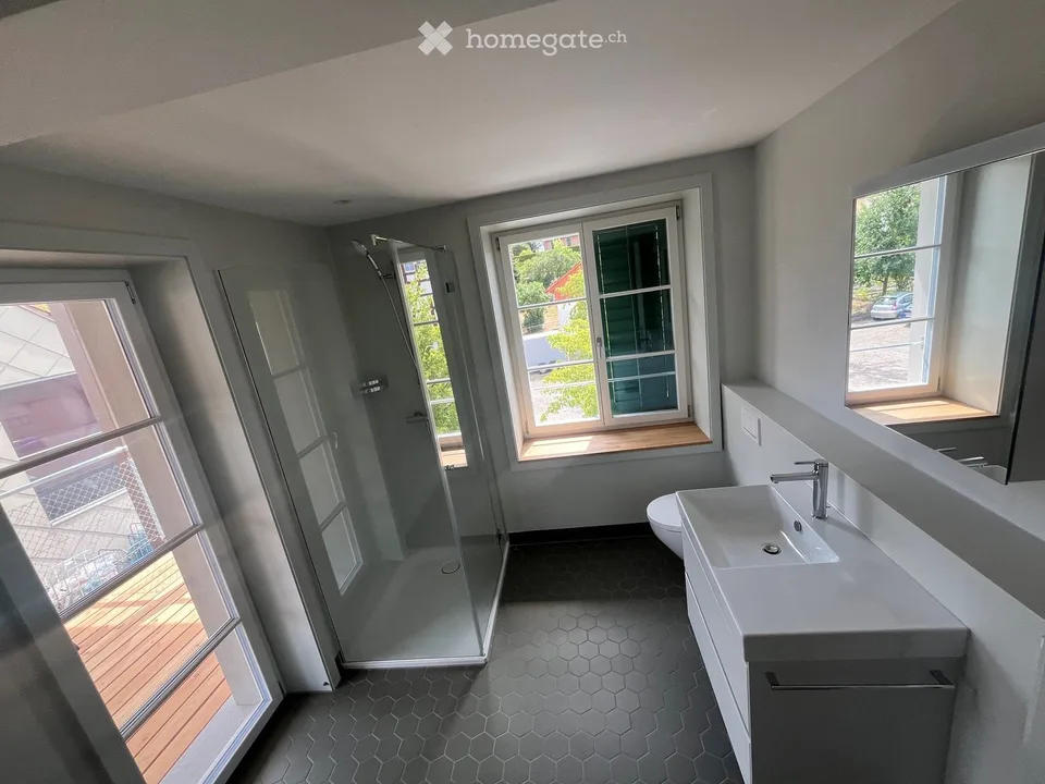 2.5-room apartment in Trüllikon – freshly renovated with balcony