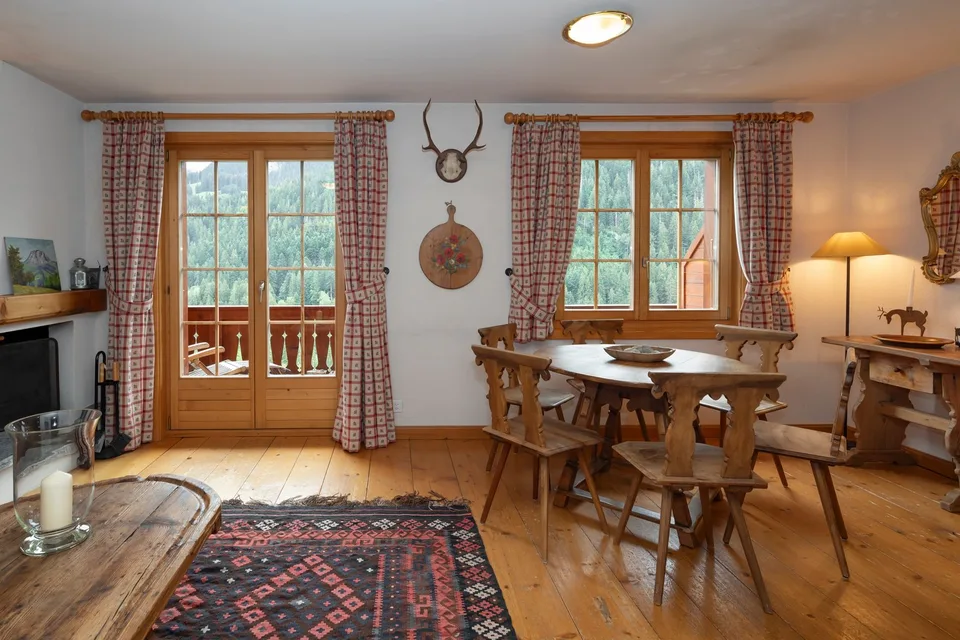 Duplex 5 pièces dans un endroit très calme et offrant une vue magnifique sur les montagnes. – photo 11 sur 18