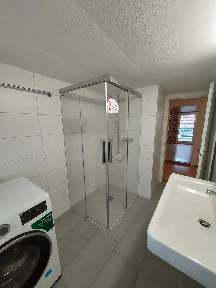 Gemütliche 3.5-Zimmer-Wohnung in Müntschemier – ab sofort verfügbar! – Foto 8 von 9