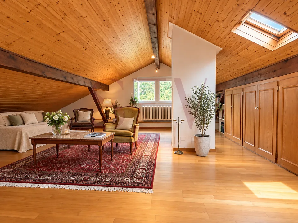 Charaktervolles Haus, großer Garten und 2.5 unabhängige Zimmer – Foto 10 von 11