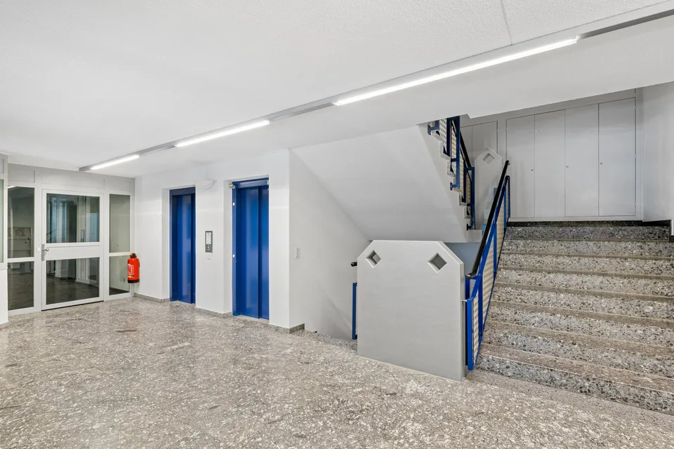 2293m2 Bürofläche im Stockwerkeigentum am Luzerner Alpenquai – Foto 7 von 14