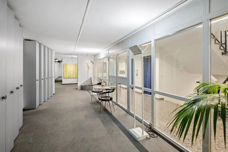 2293m2 Bürofläche im Stockwerkeigentum am Luzerner Alpenquai – Foto 9 von 14