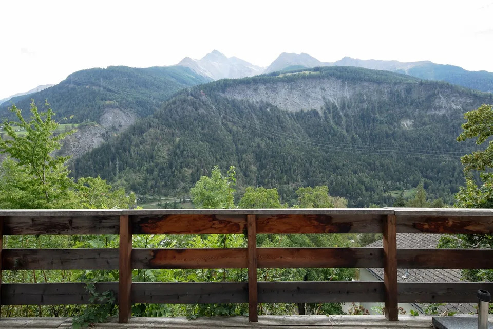 Chalet rénové et prêt à être occupé avec sauna et option d'achat d'un garage privé – photo 18 sur 30