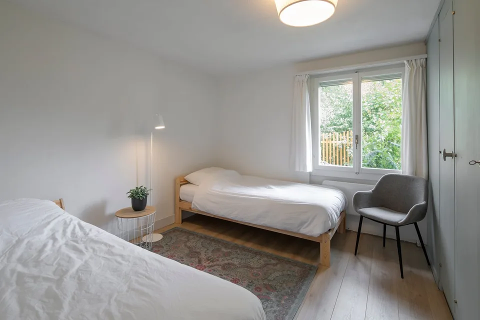 Chalet rénové et prêt à être occupé avec sauna et option d'achat d'un garage privé – photo 15 sur 30