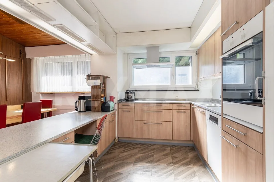 Einfamilienhaus mit Potenzial an begehrter Wohnlage – Foto 10 von 13