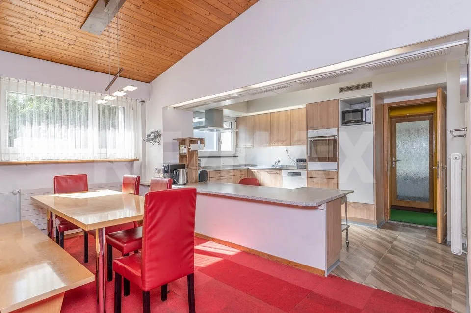 Einfamilienhaus mit Potenzial an begehrter Wohnlage – Foto 11 von 13