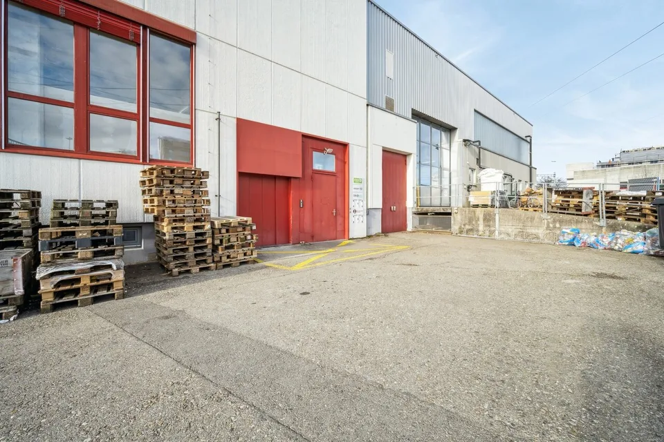Halle industrielle idéale pour la production et le stockage – photo 9 sur 13