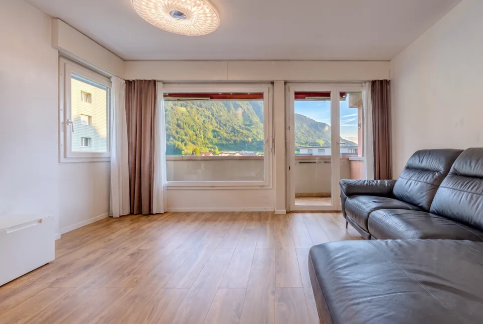 Wohnen mit Aussicht - 4.5 Zimmer und Seeblick – Foto 4 von 9