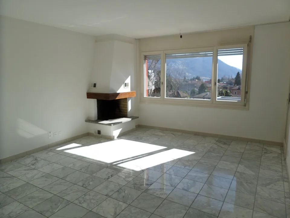 Appartement de 2.5 pièces dans un quartier verdoyant et calme