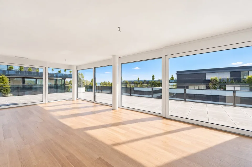 Attika neu und modern mit einer 95m2 großen Dachterrasse – Foto 4 von 9