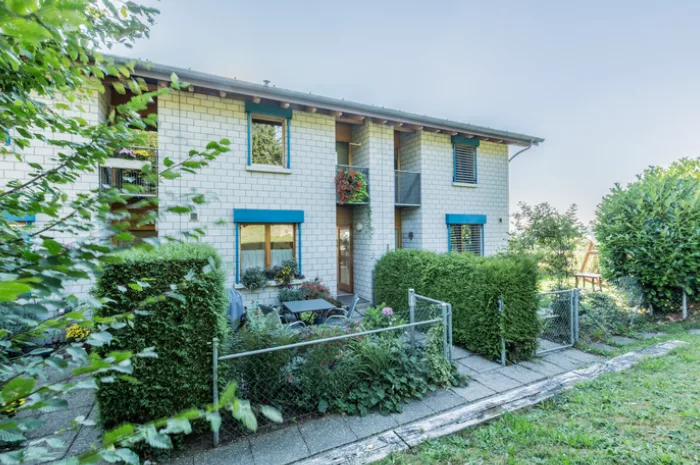 Maison en rangée de 5,5 pièces avec vue imprenable sur un emplacement calme et ensoleillé – photo 4 sur 19