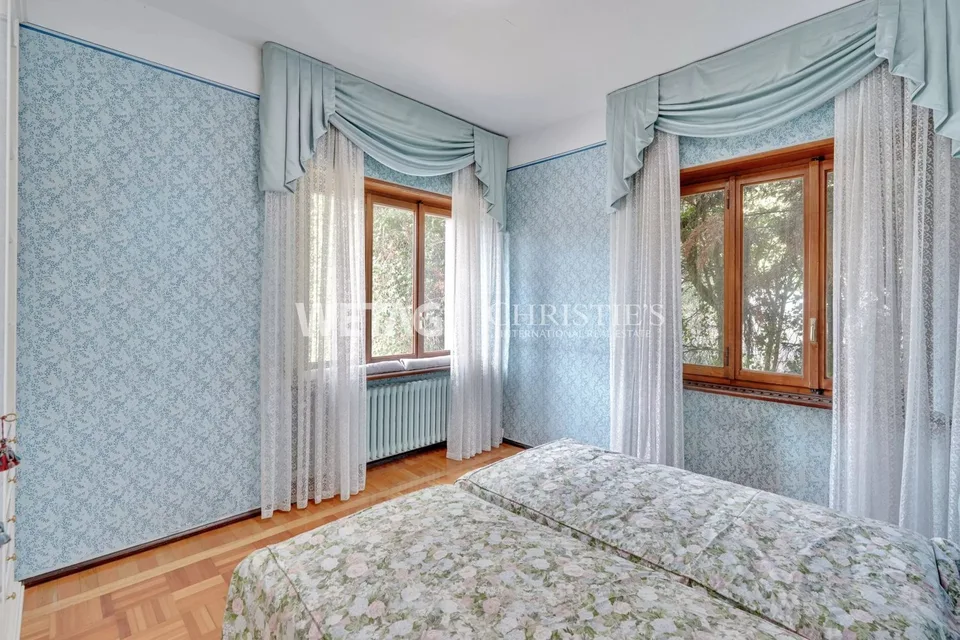Lugano-Castel San Pietro: Elegante Villa inmitten einer grünen Oase... – Foto 5 von 13