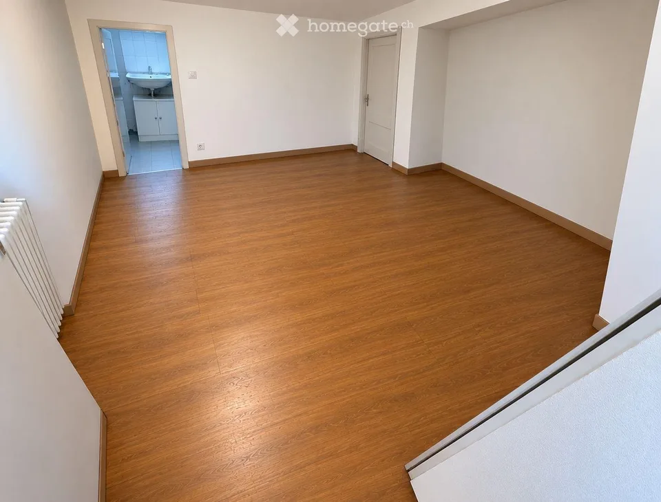 Appartement à louer 4.5 pièces dans une maison typique tessinoise