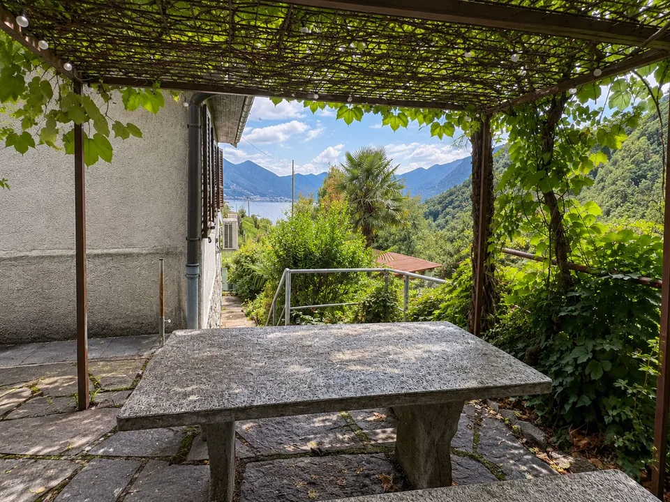 Gordola-Maison de vacances au vert avec vue jusqu’au Lac Majeur – photo 11 sur 12