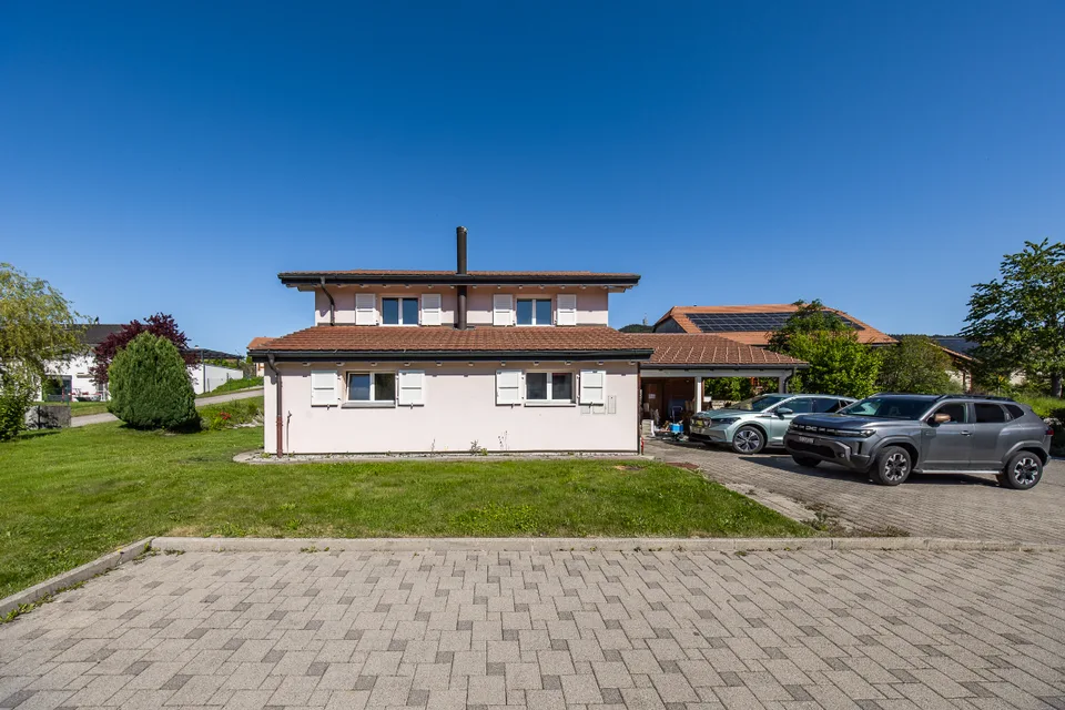 Seltenes Objekt: Einfamilienhaus in ruhiger Wohngegend – Foto 3 von 13