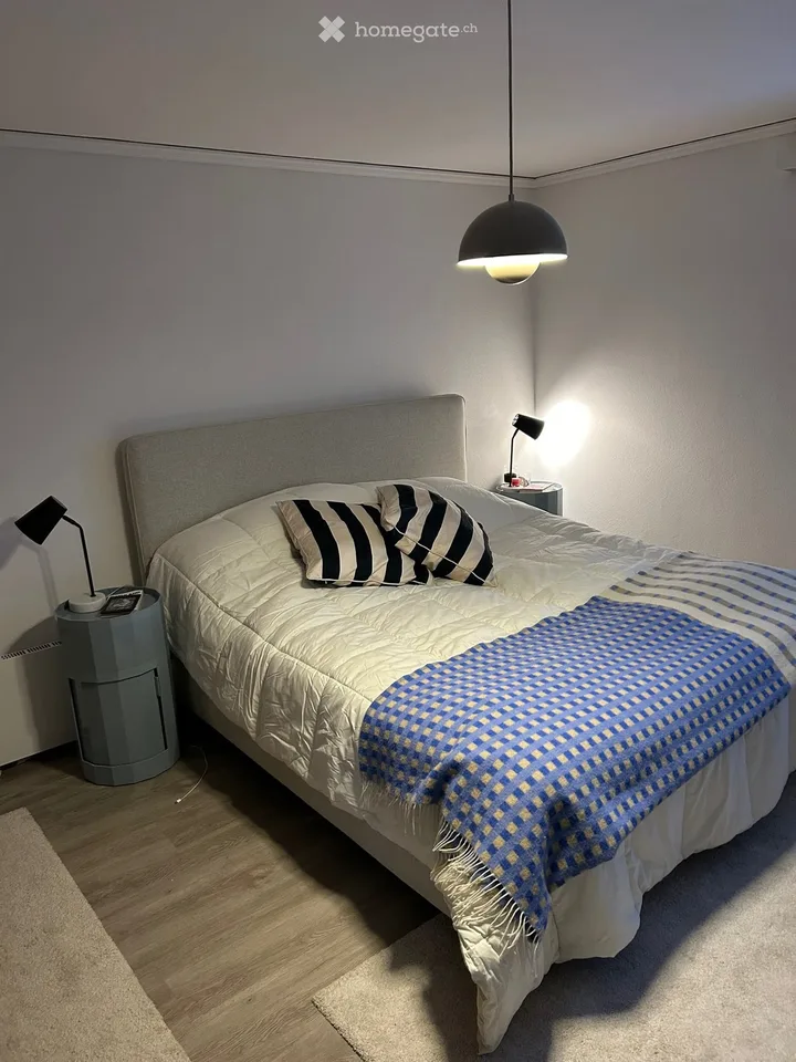 Charmante 6.5-Zimmer-Wohnung im Herzen von Klosters Platz