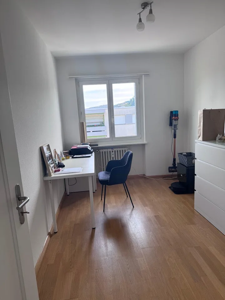 Affascinante appartamento 4 locali a Muttenz – foto 6 di 7