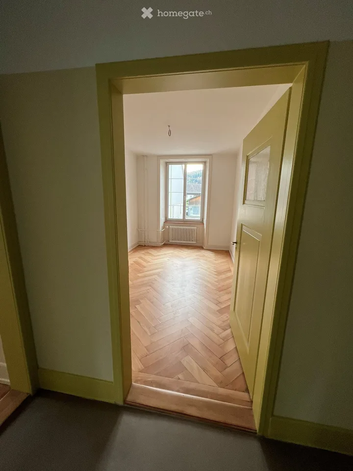 Incantevole appartamento di 3,5 locali al piano terra a Weiach – disponibile immediatamente!