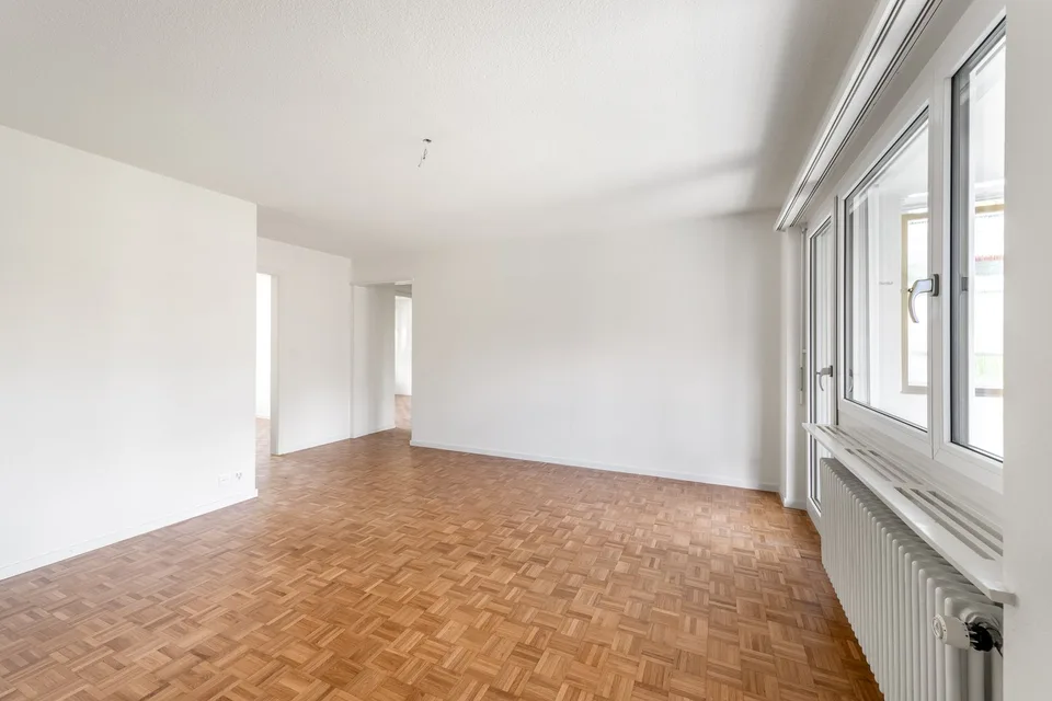Your new home in a freshly renovated family apartment!