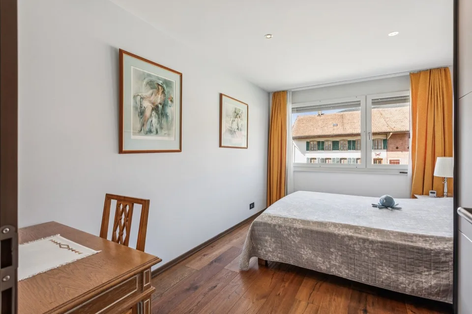 Sublimes Dachgeschoss im Duplex mit atemberaubendem Blick auf den Gruyère-See – Foto 8 von 11