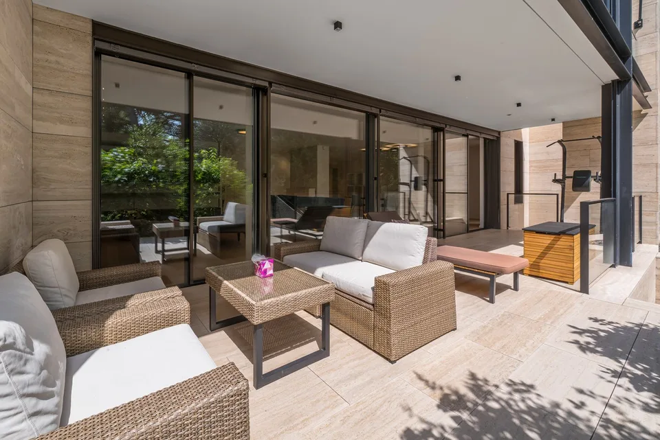 Exceptional duplex with private garden ? Résidence Beauvallon, Chêne-Bougeries. – photo 7 of 12