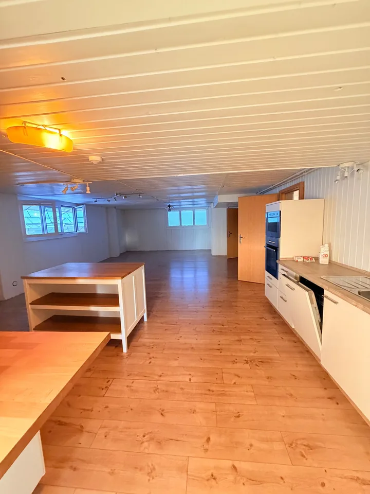 Charmante 4.5 Zimmerwohnung in der Natur – Foto 4 von 11