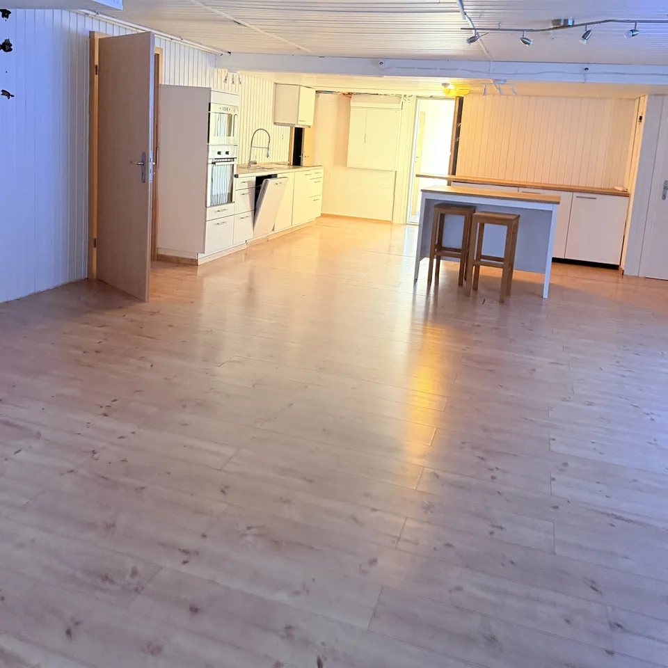 Charmante 4.5 Zimmerwohnung in der Natur – Foto 5 von 11