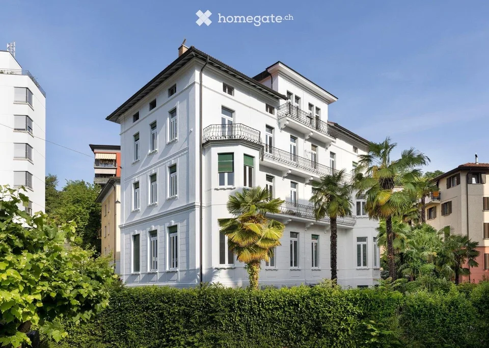 Chambre spacieuse dans un appartement partagé dans la zone de Loreto