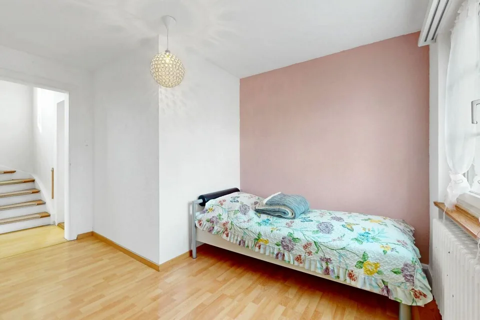 Maison individuelle bien entretenue dans un emplacement familial – photo 7 sur 18