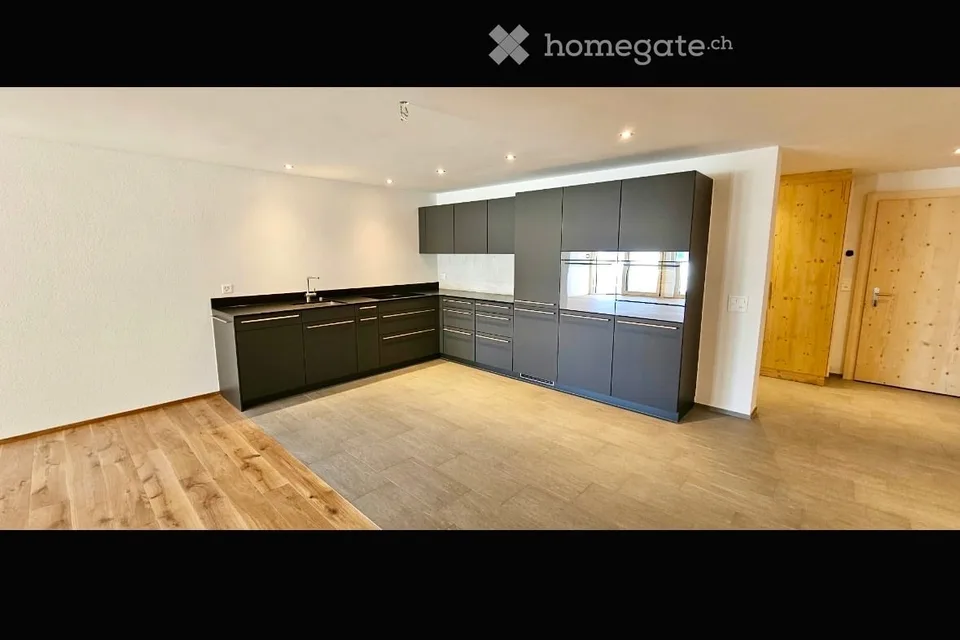 Appartement moderne 3.5 pièces au 1er étage avec panorama montagnard à Klosters