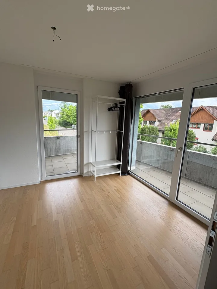 Appartamento moderno 3.5 locali con balcone a Meilen – disponibile dal 1 novembre 2026