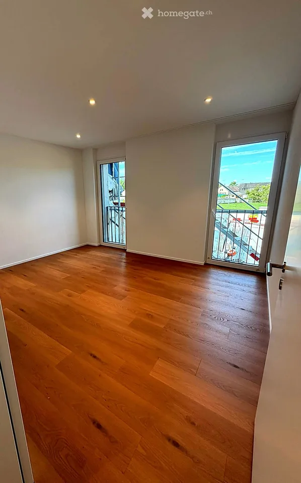 Location pour la première fois : appartement neuf de 3,5 pièces avec deux salles de bain et balcon couvert de 17 m²