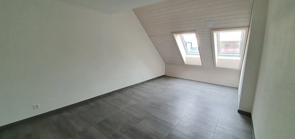 Appartamento di 3.5 locali nel sottotetto con tutti i comfort