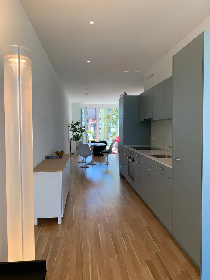 Appartement 2.5 pièces central dans un environnement urbain – photo 7 sur 8